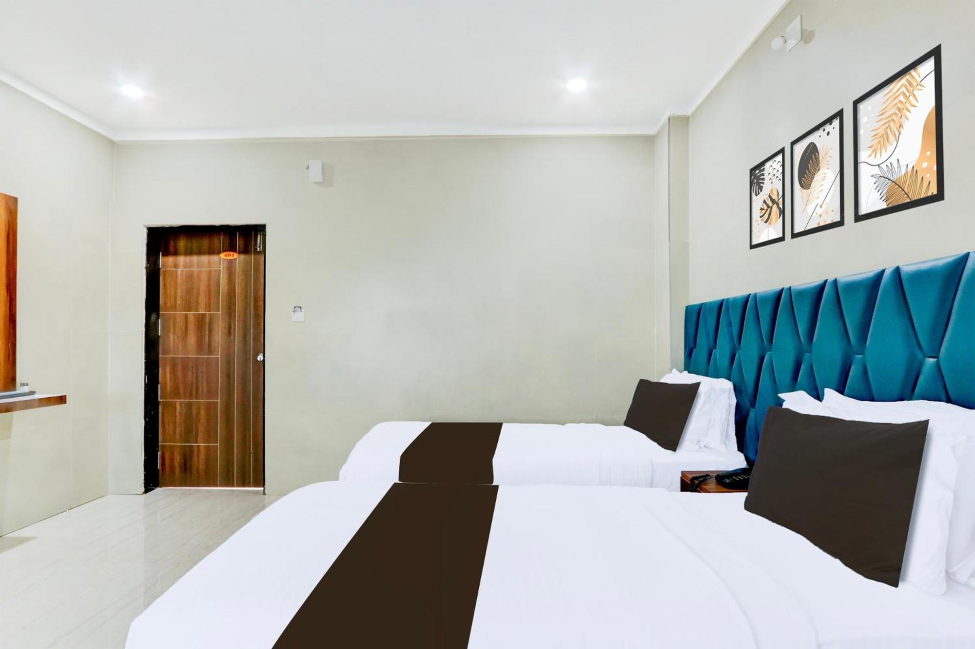Hotel O Pr Grand Khammam Екстериор снимка